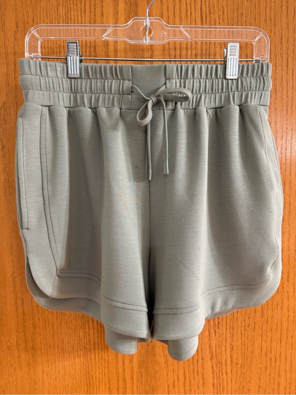 Varley Ollie High-Rise Short 3.5'' + Loretta Half-Zip Sleeveless Sweat top - Picture 12 of 12